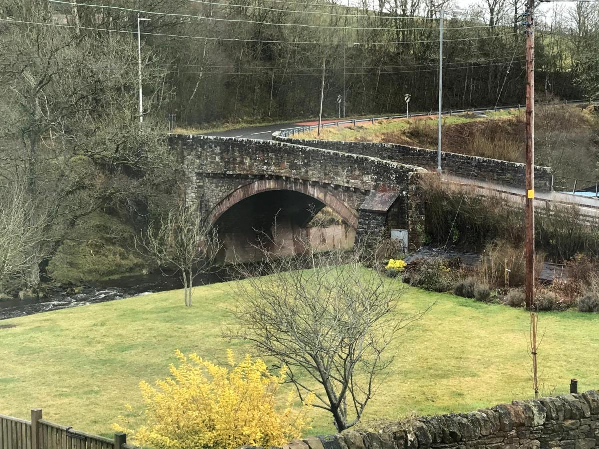 Horse And Hound Country Inn Bonchester Bridge Exteriör bild