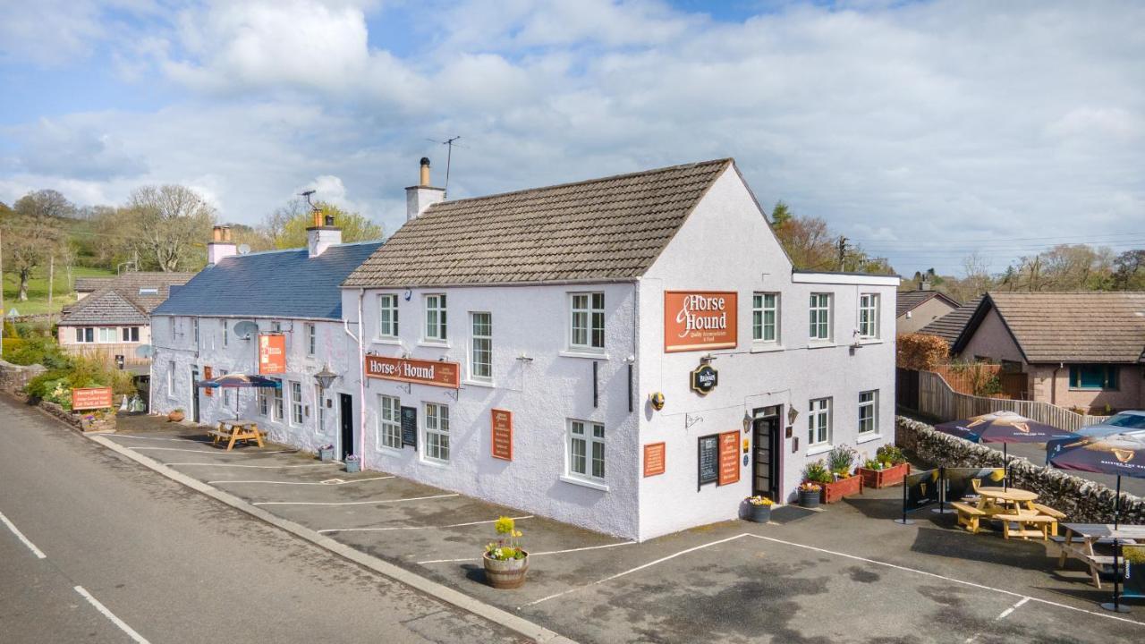 Horse And Hound Country Inn Bonchester Bridge Exteriör bild